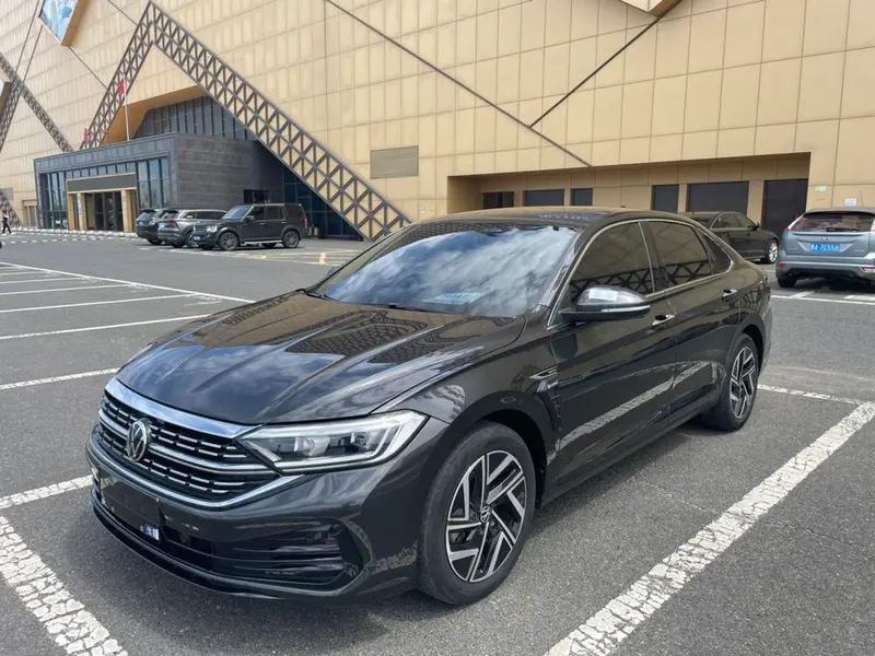 Volkswagen Sagitar, 2023