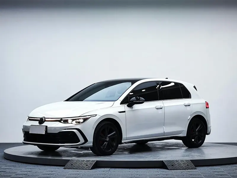 Volkswagen Golf 280TSI DSG R-Line Lite, 2023 — фото 1
