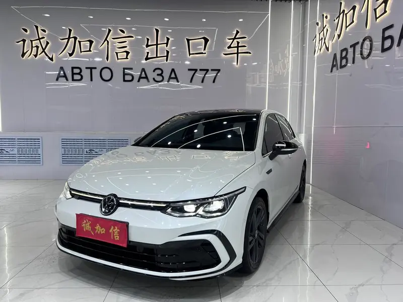Volkswagen Golf 280TSI DSG R-Line Lite, 2023 — фото 1