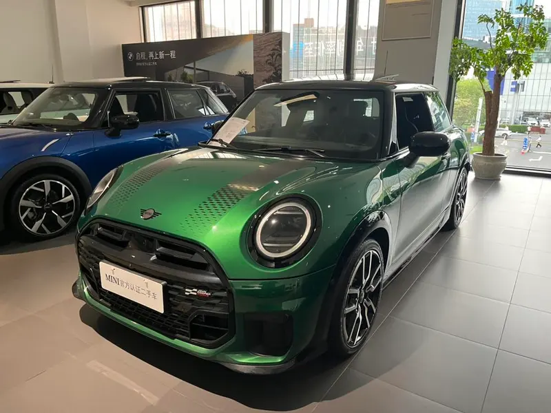 MINI MINI 2.0T COOPER S 三门 версия 赛车手, 2025 — фото 1