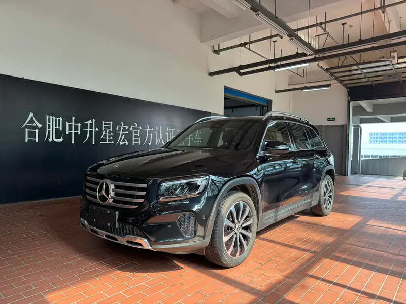 Mercedes-Benz GLB, 2024