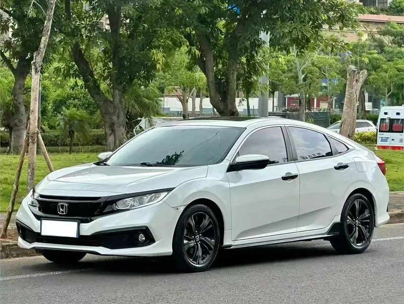 Honda Civic 220TURBO CVT Edition CN6, 2019 — фото 1