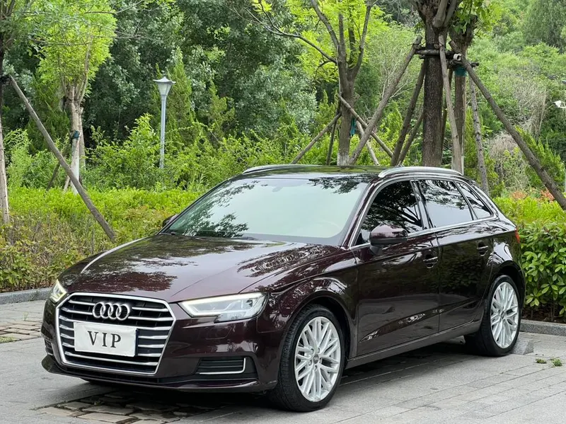 Audi A3 30 Version Sportback 35 TFSI Style Version, 2018 — фото 1