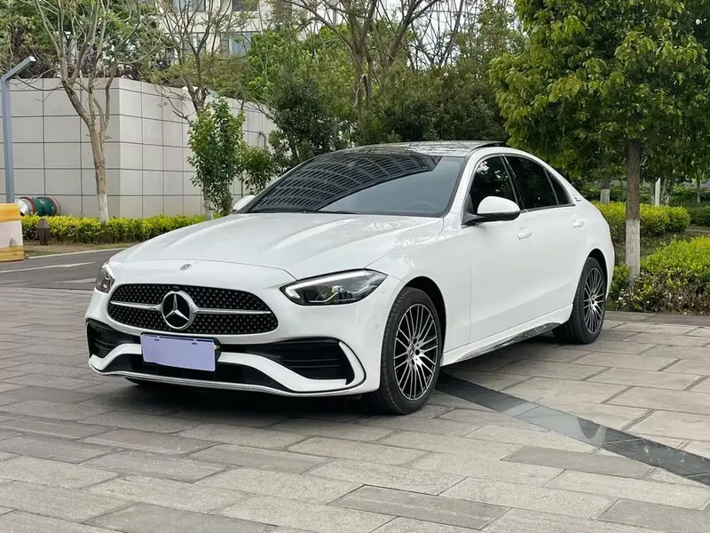 Mercedes-Benz C-Class, 2024