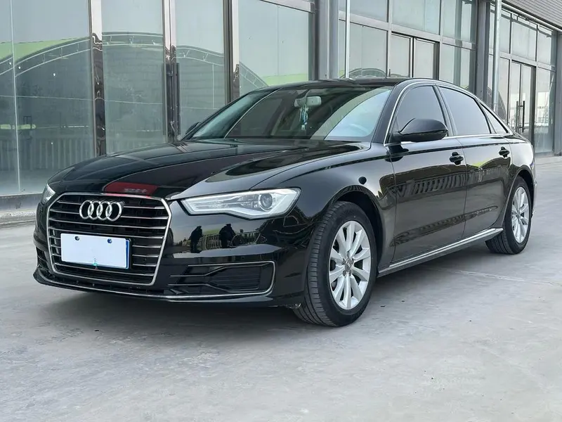 Audi A6L TFSI Version, 2016 — фото 1