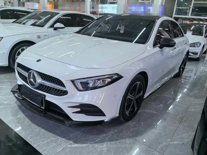 Mercedes-Benz A-Class Facelift A 200 L Sport Fashion Edition, 2022 — фото 1