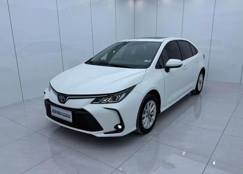Toyota Corolla 1.2T S-CVT Elite PLUS Edition, 2021 — фото 1