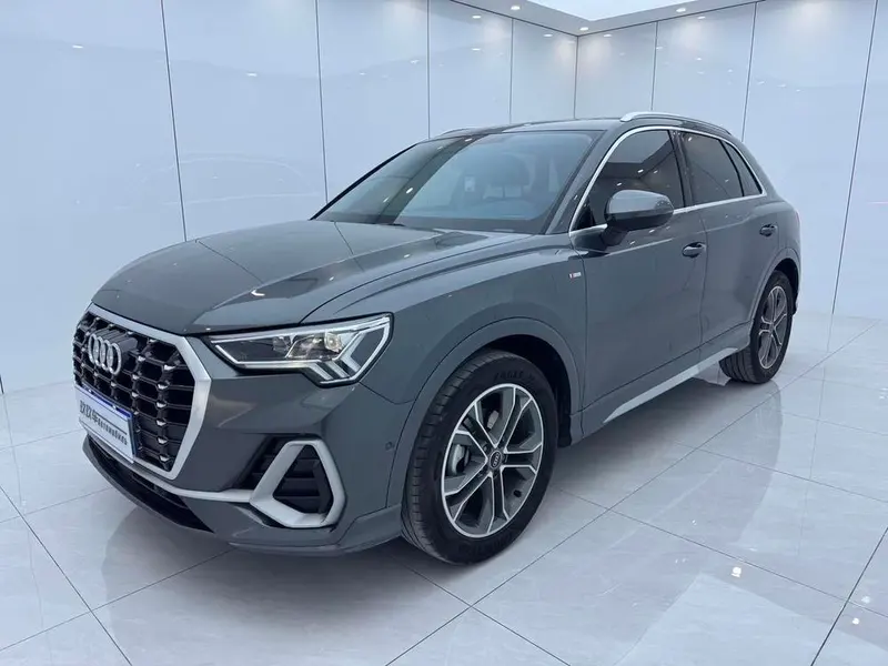 Audi Q3, 2022