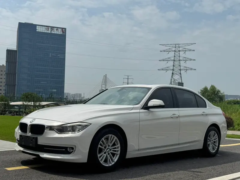 BMW 3-Series 320Li Fashion Version, 2014 — фото 1