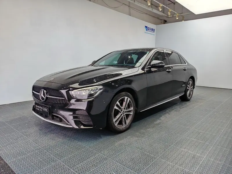 Mercedes-Benz E-Class, 2022