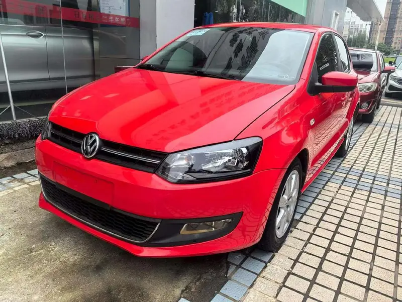 Volkswagen Polo 1.6L Auto Elite Cool Edition, 2011 — фото 1