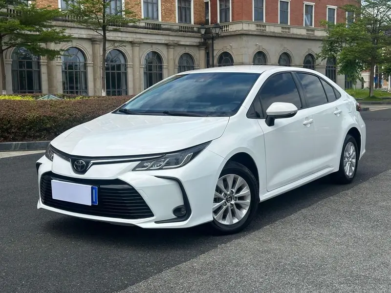 Toyota Corolla 1.2T S-CVT PLUS Edition, 2022 — фото 1