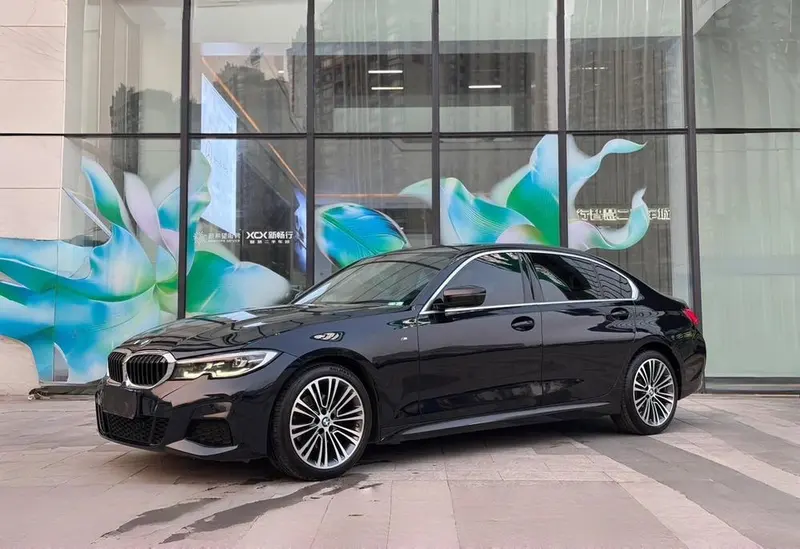 BMW 3-Series, 2021