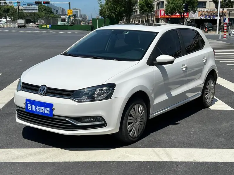 Volkswagen Polo 1.6L Auto Comfort Version, 2016 — фото 1