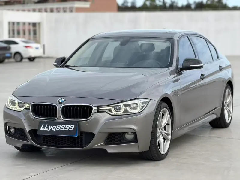 BMW 3-Series, 2019