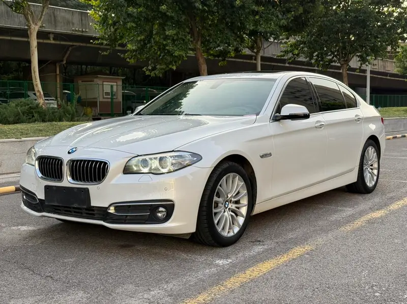 BMW 5-Series, 2017