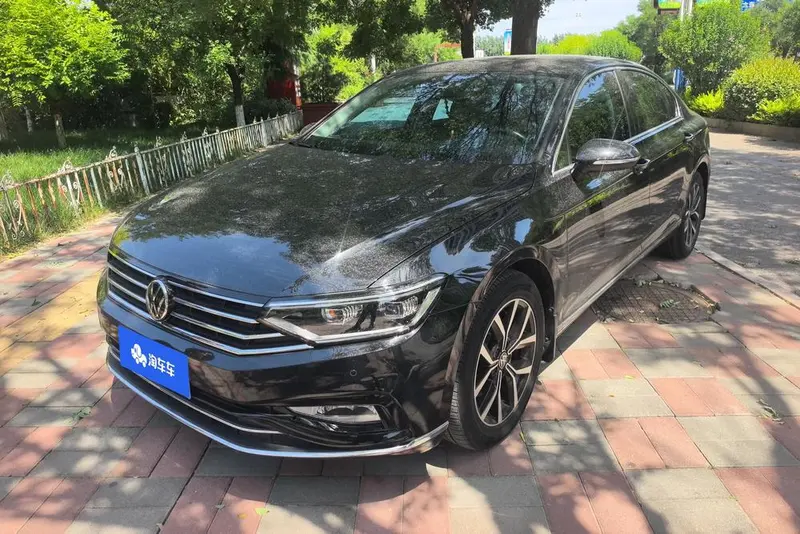 Volkswagen Magotan 330TSI DSG Leading Version, 2020 — фото 1