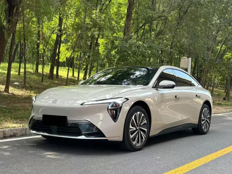Buick Zhijing L7 Люкс, 2025 — фото 1