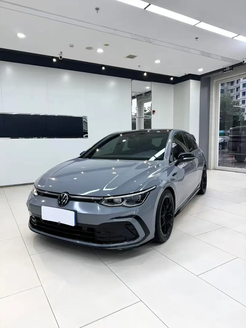 Volkswagen Golf 280TSI DSG R-Line, 2022 — фото 1