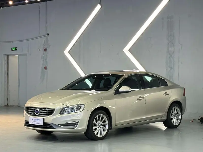 Volvo S60, 2016