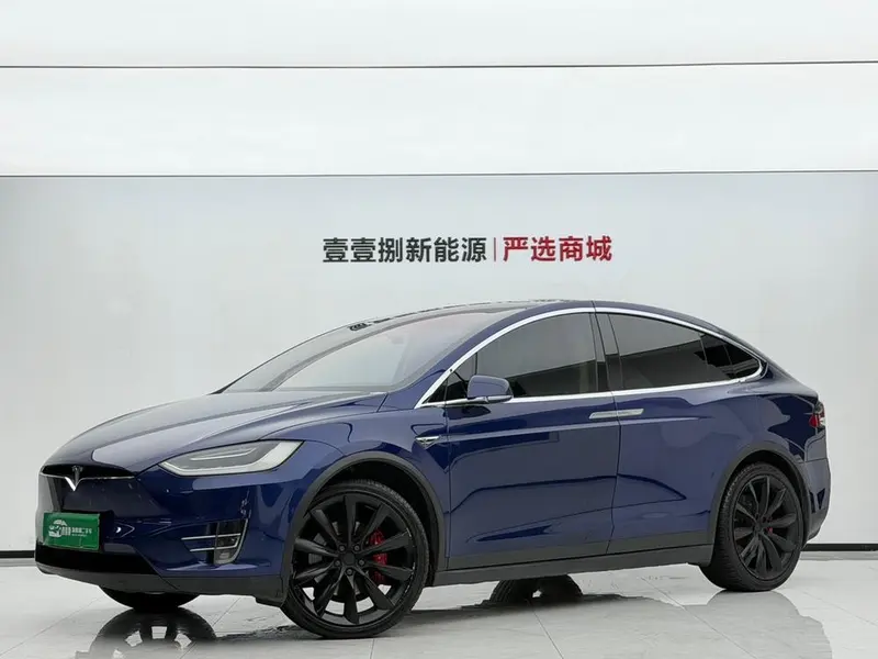 Tesla Model X, 2016