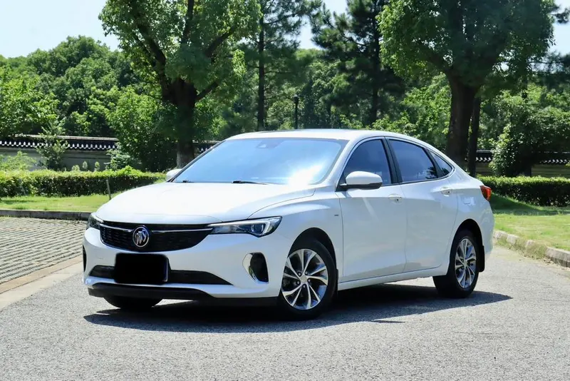 Buick Verano Pro 533T Edition, 2022 — фото 1