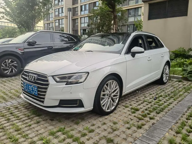 Audi A3 Sportback 35 TFSI Style Version, 2017 — фото 1