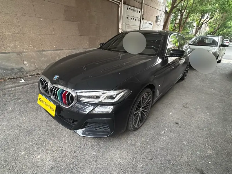 BMW 5-Series, 2021