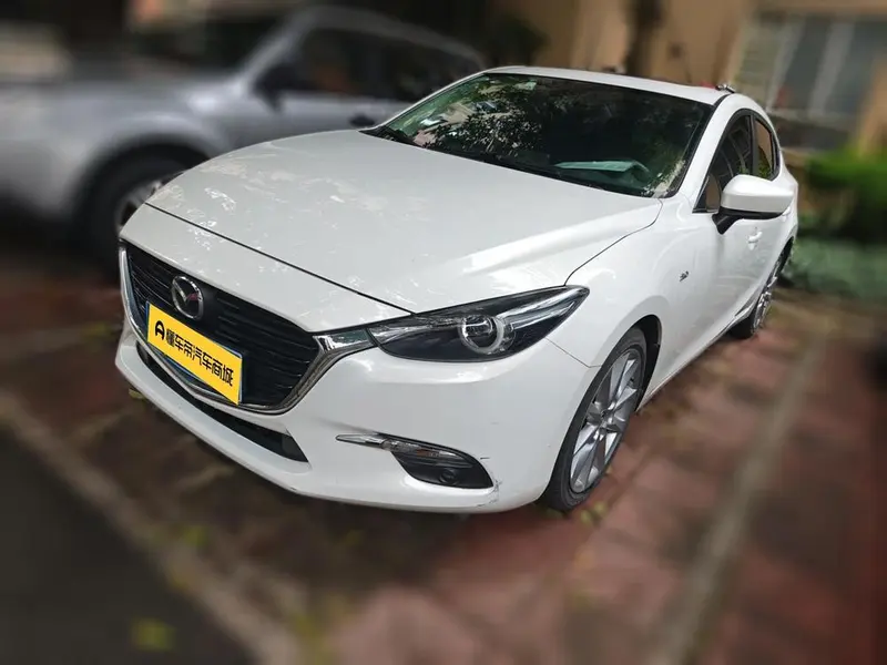Mazda 3 Axela, 2017