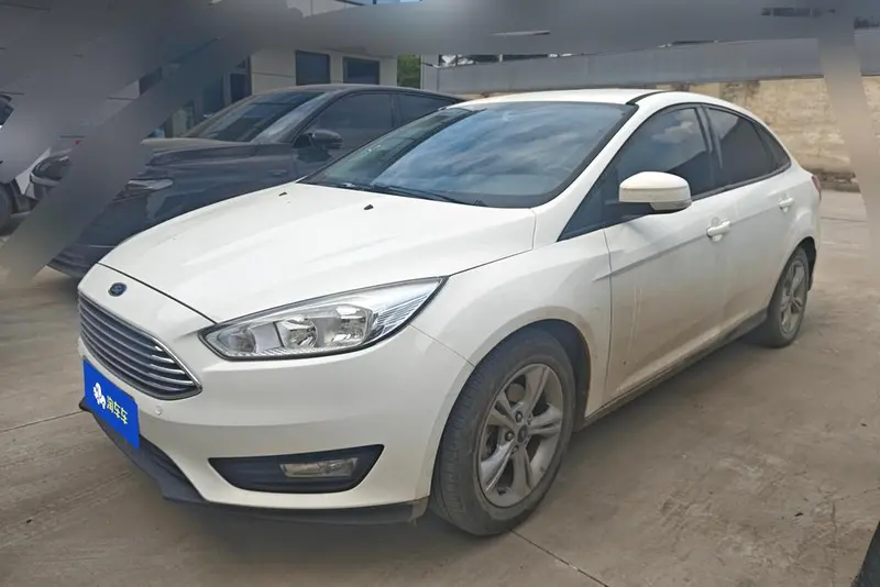 Ford Focus Classic Edition Sedan 1.6L Auto Comfort Version Edition, 2018 — фото 1