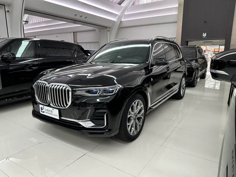 BMW X7, 2021