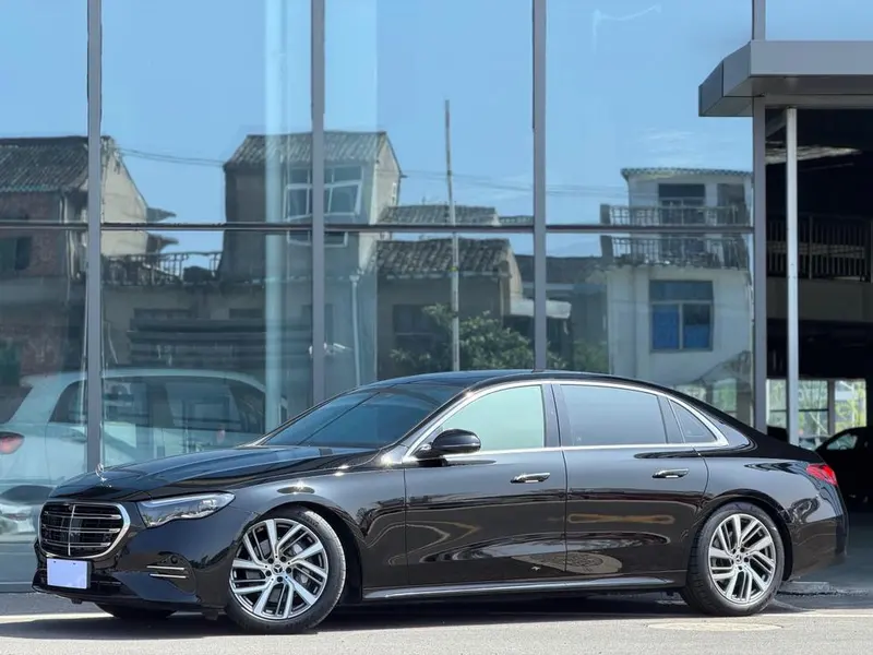Mercedes-Benz E-Class, 2024