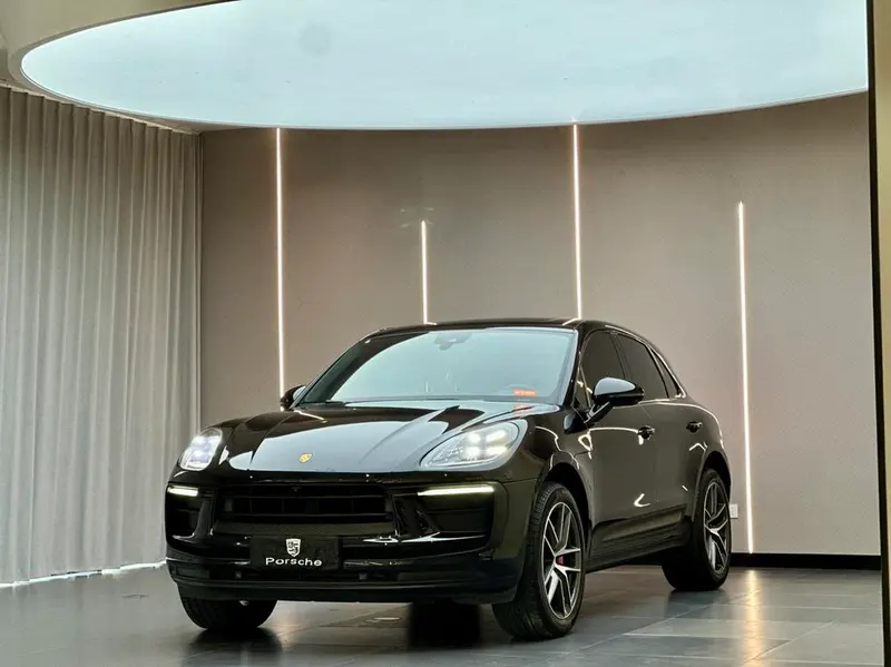 Porsche Macan, 2022