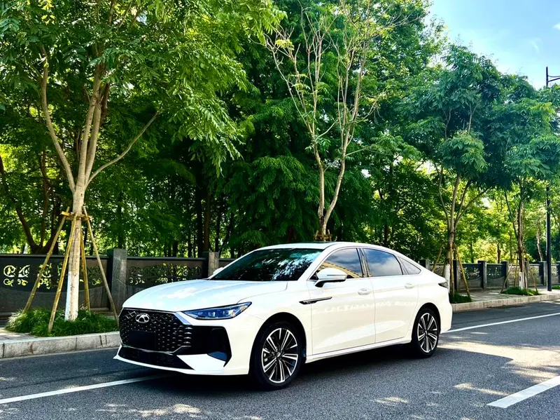 Chery Arrizo 8 PRO, 2025