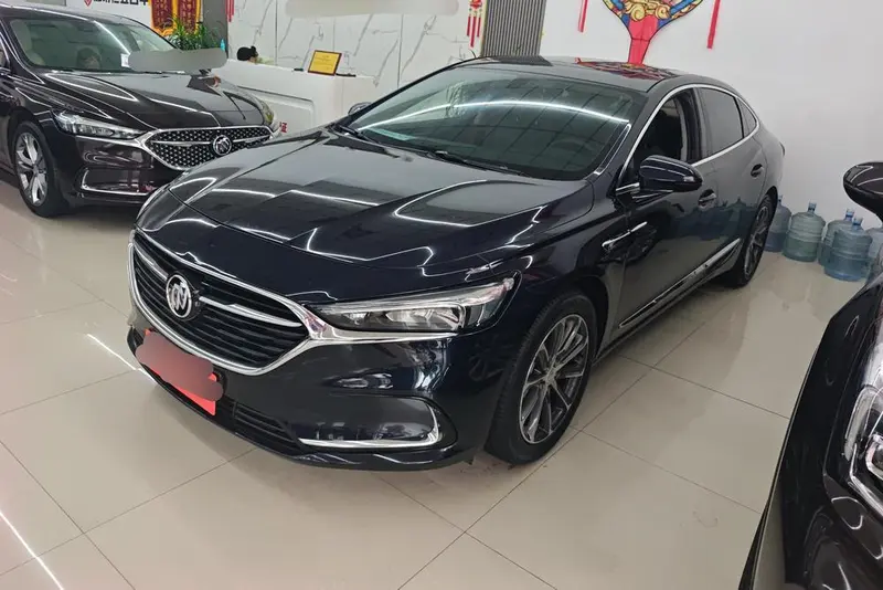Buick LaCrosse, 2022