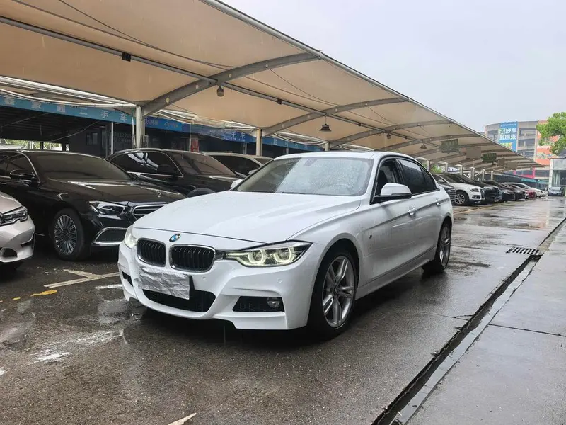 BMW 3-Series, 2019
