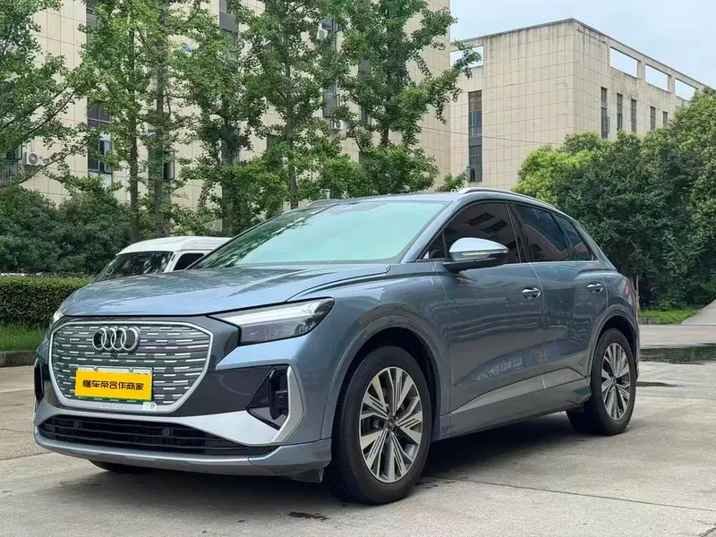 Audi Q4 e-tron, 2024