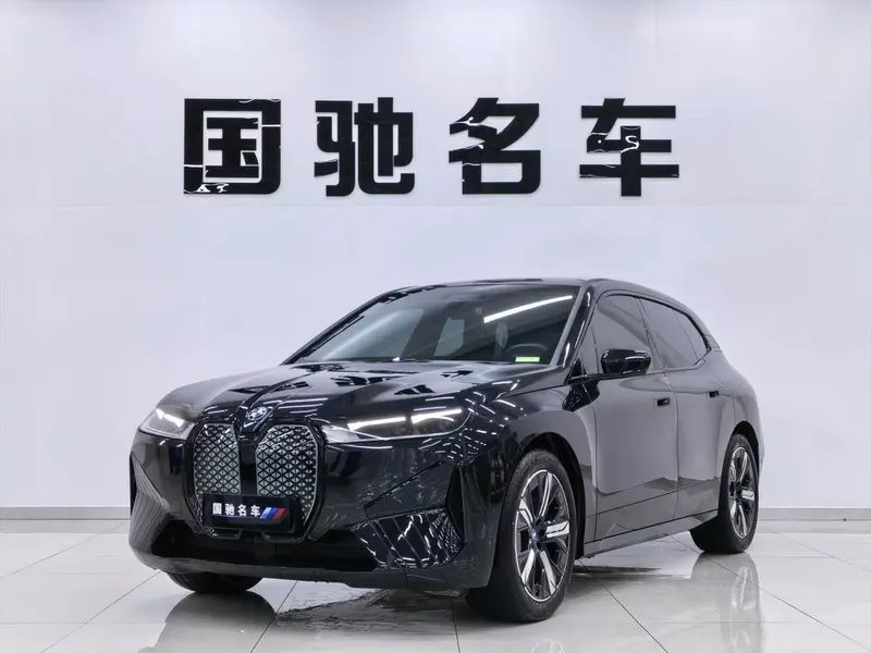 BMW iX, 2022