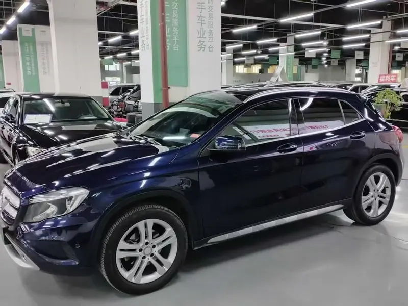 Mercedes-Benz GLA GLA 200 Version, 2015 — фото 1