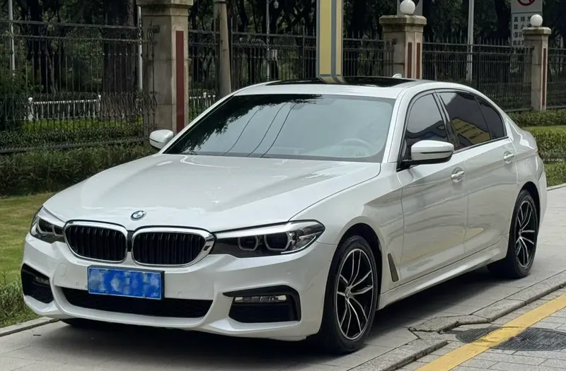 BMW 5-Series, 2018