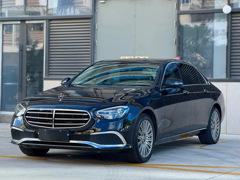 Mercedes-Benz E-Class, 2022