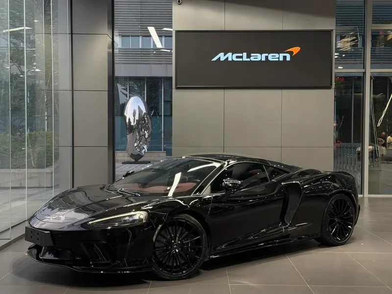 McLaren GT, 2022