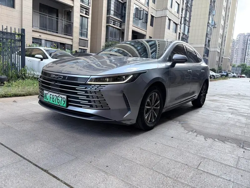 BYD Destroyer 05 Glory Edition DM-i 55KM Luxury Version, 2024 — фото 1