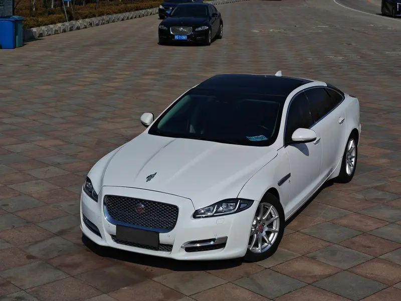 Jaguar XJ, 2018