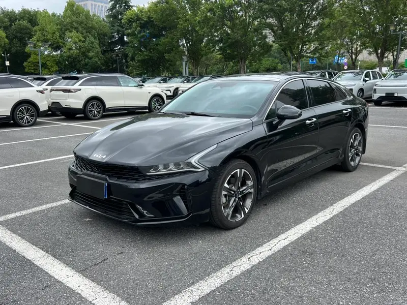 Kia K5, 2021