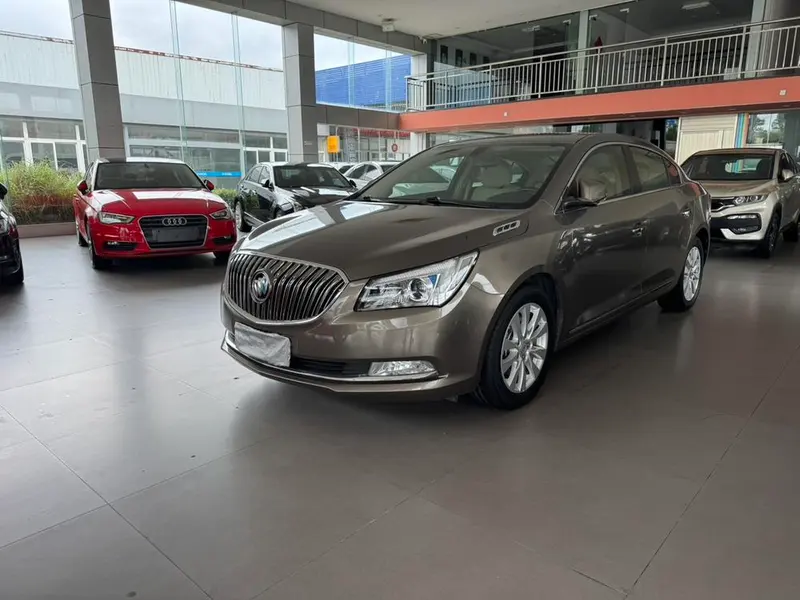 Buick LaCrosse, 2013