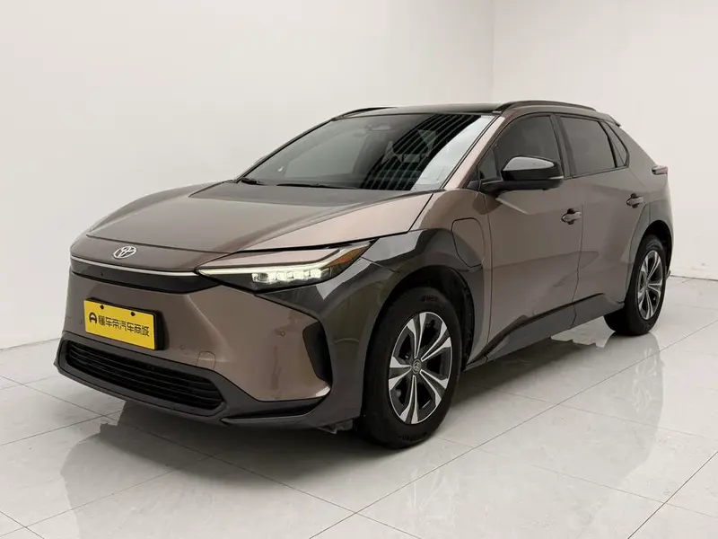 Toyota FAW-Toyota bZ4X Long Range PRO Edition, 2022 — фото 1