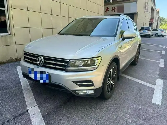 Volkswagen Tiguan L 330TSI Auto 2WD Panoramic Comfort Edition CN6, 2019 — фото 1