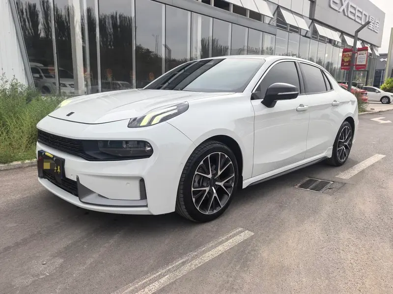 Lynk & Co 03 1.5TD DCT Dynamic Pro Edition, 2019 — фото 1
