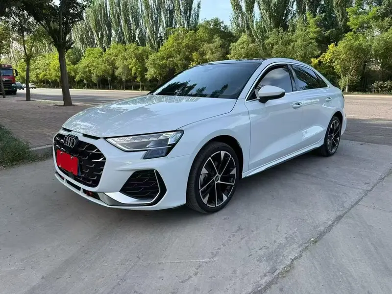 Audi A3 A3L Limousine 35 TFSI Rush Prestige Version + Luxury Refined, 2025 — фото 1